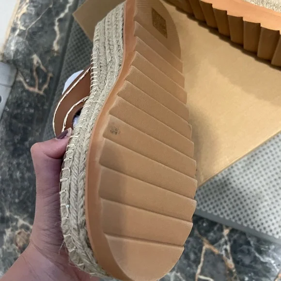 Mi.Im Sandals - Picture 3 of 8